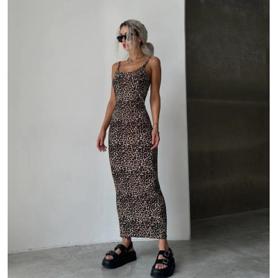 Hip Hugging Slimming High Waisted Short Skirt 01