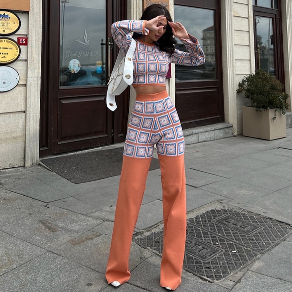 Printed Checkered Long Sleeved Short Top And Pants Set