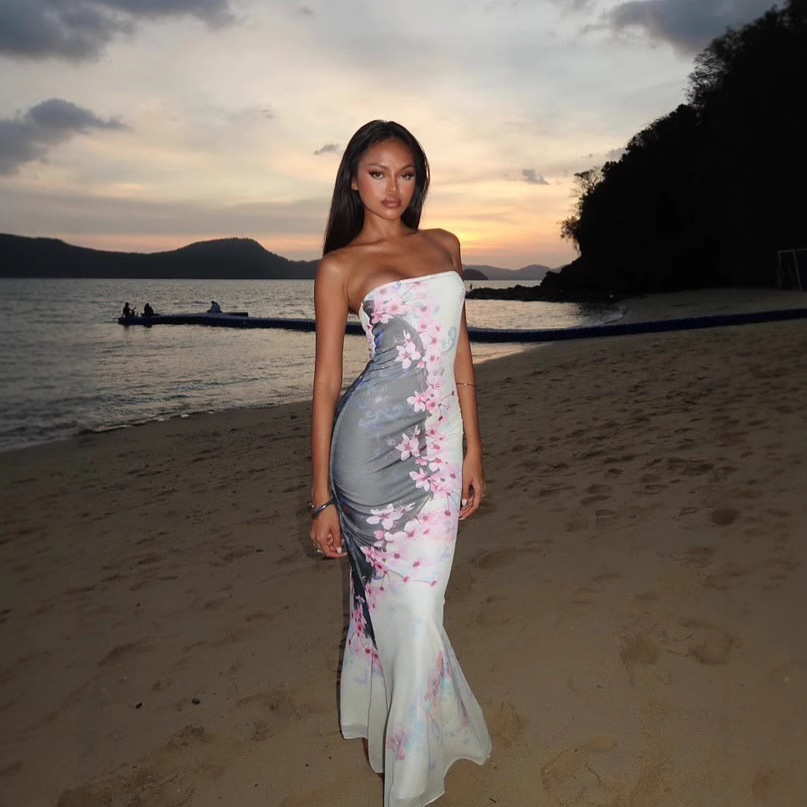 Sexy Strapless, Hip Hugging, Irregular Printed Dress