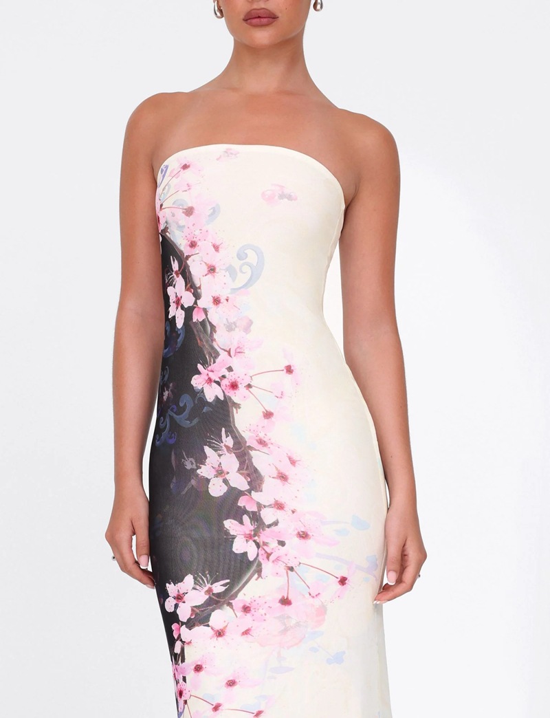 Sexy Strapless, Hip Hugging, Irregular Printed Dress