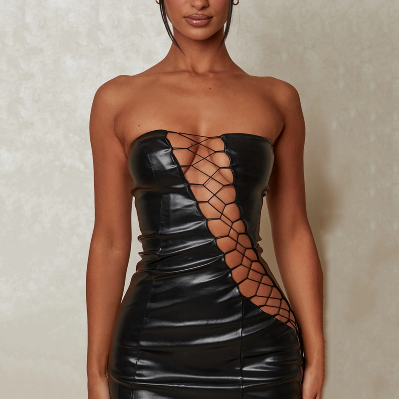 Sexy Strapless Strapless And Hip Hugging Dress
