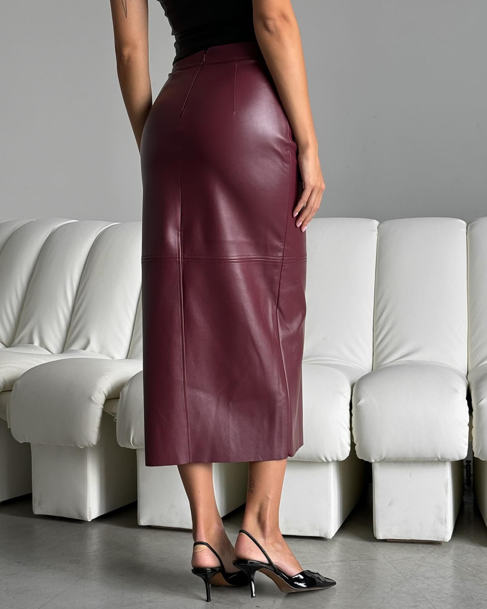 High Waisted Split Skirt PU Mid Length Hip Hugging Skirt