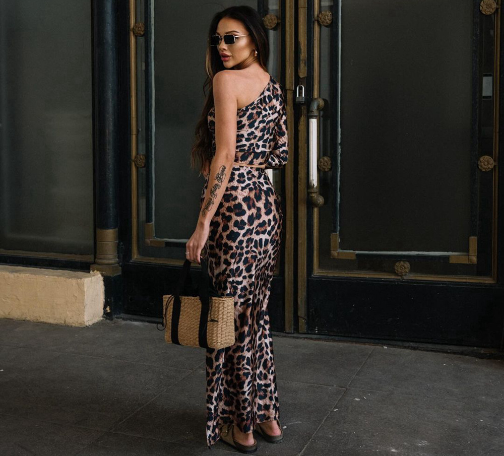 Leopard Print Slanted Shoulder Slit Single Shoulder Dress