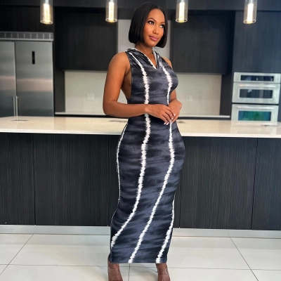 Printed Sleeveless Hooded Hip Hugging Dress 01
