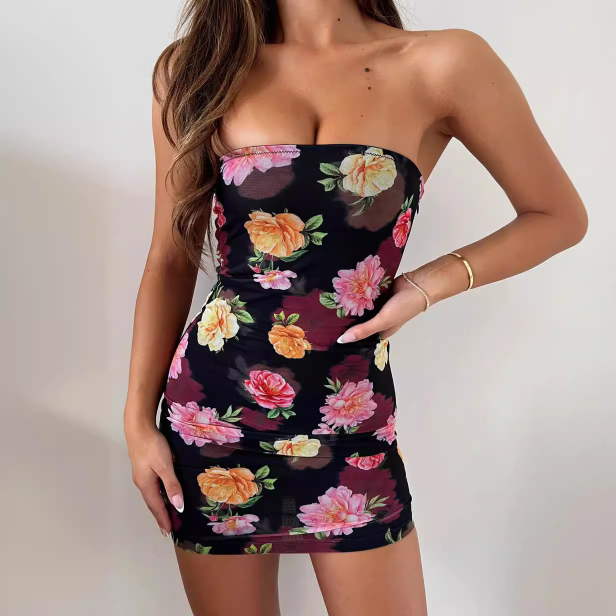 Sexy Strapless Waist And Hip Cinching Dress