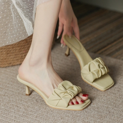 Casual Slim And Round Head Cool Mop 01