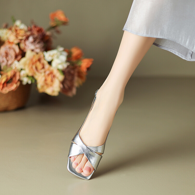 Open Toed Thick Heel Sandals