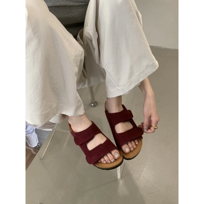 Retro Velcro Casual Sandals 01