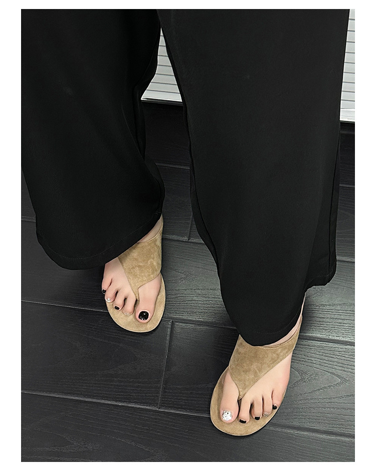 Thick Soled Retro Toe Flip Flops