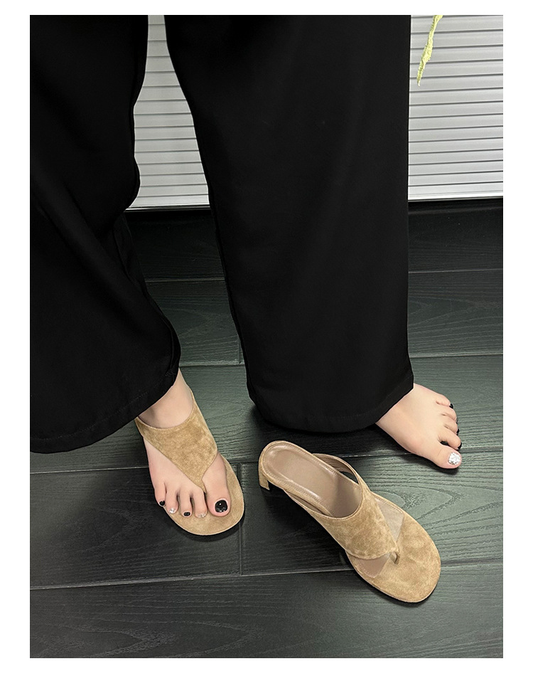 Thick Soled Retro Toe Flip Flops