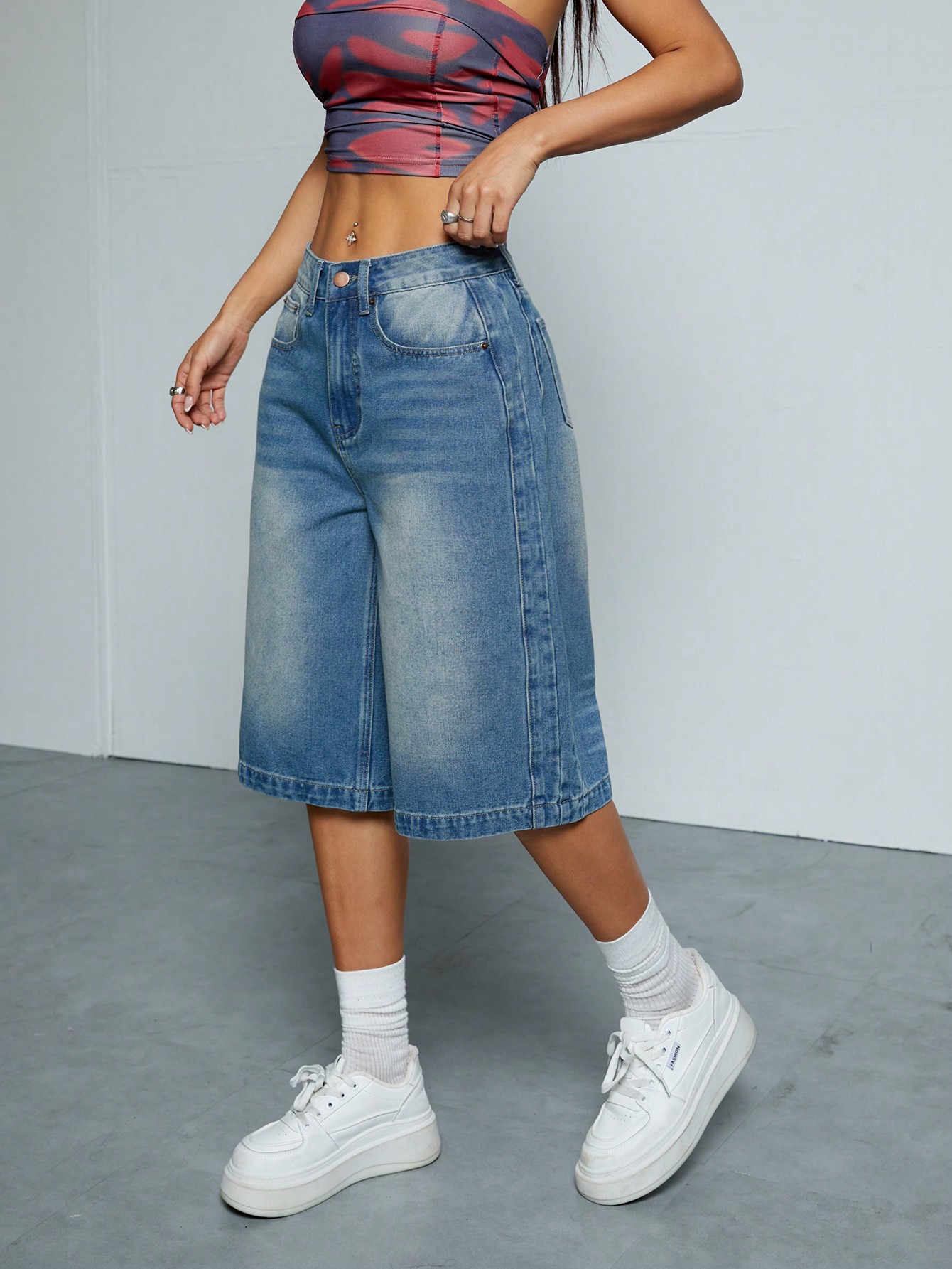 Retro Blue Washed Straight Leg Denim Shorts