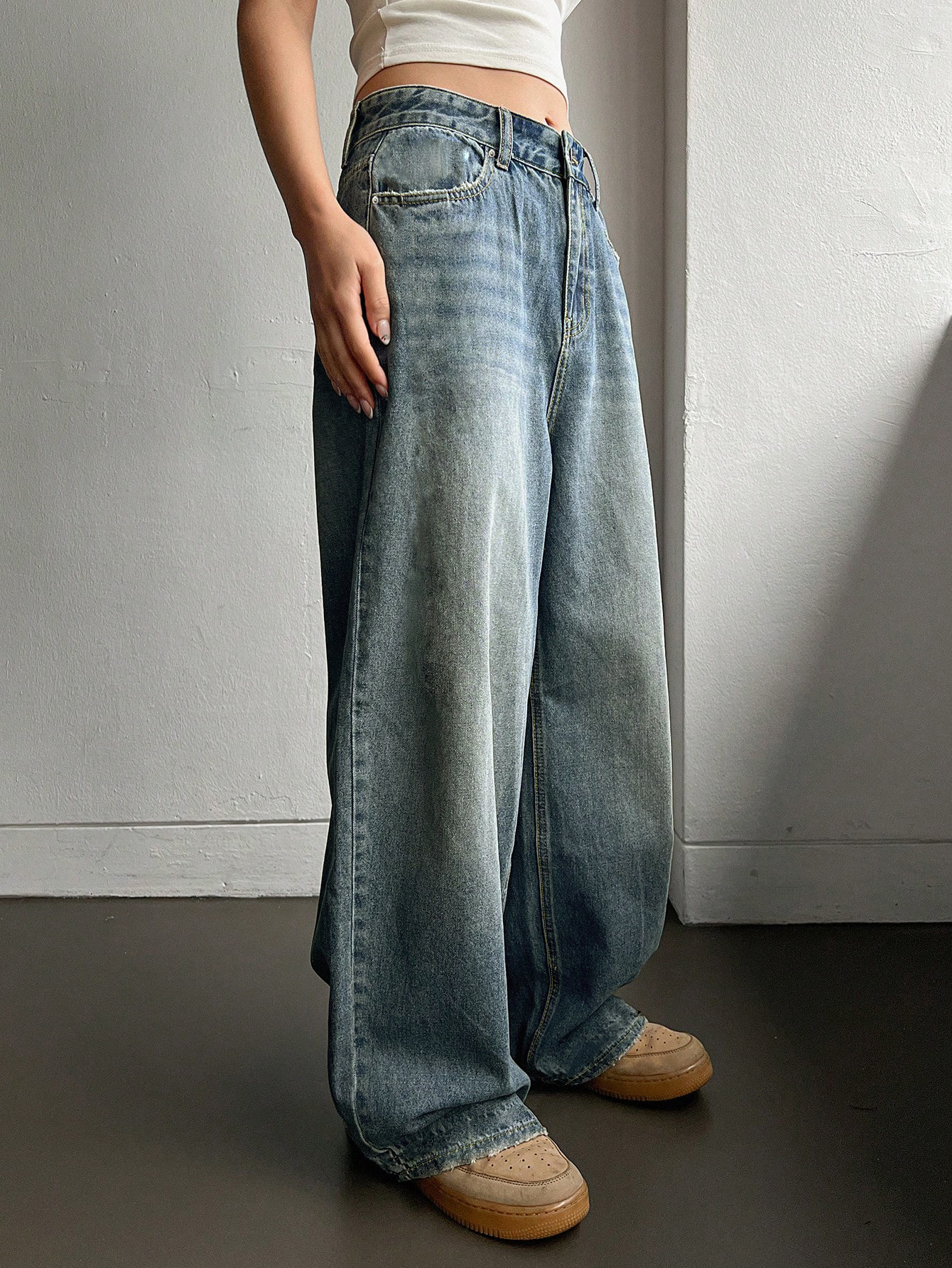 Bow Print Wide Leg Jeans