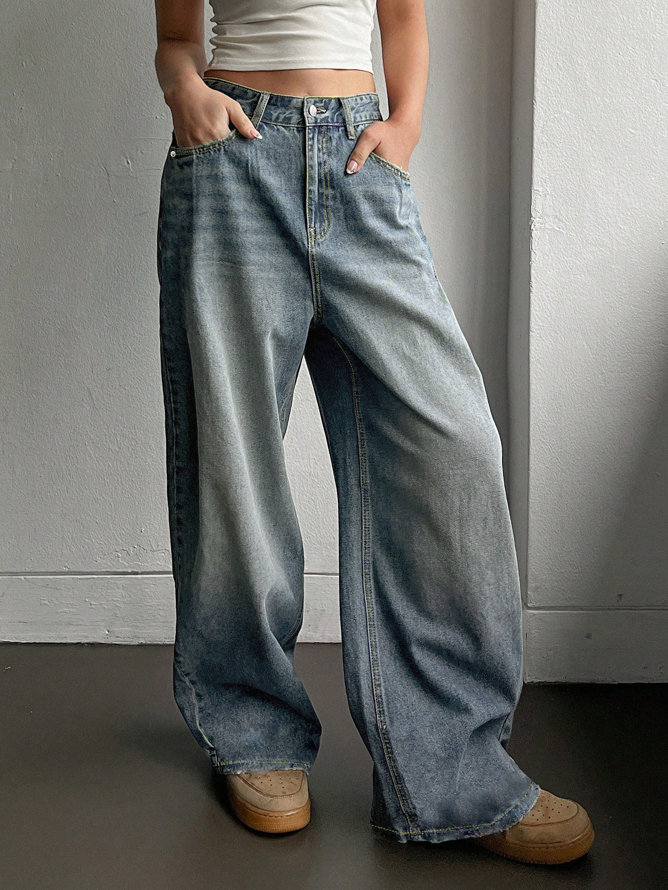 Bow Print Wide Leg Jeans