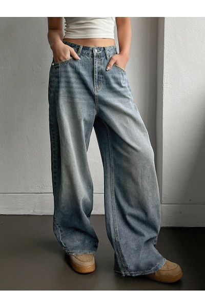 Bow Print Wide Leg Jeans 01