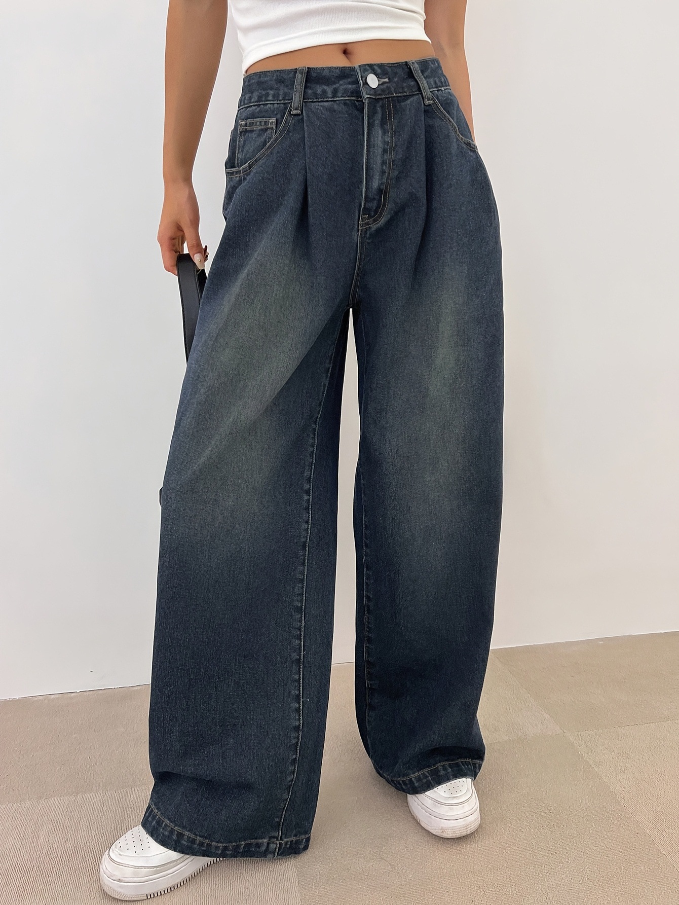 Washed Pleated Straight Leg Casual Jeans