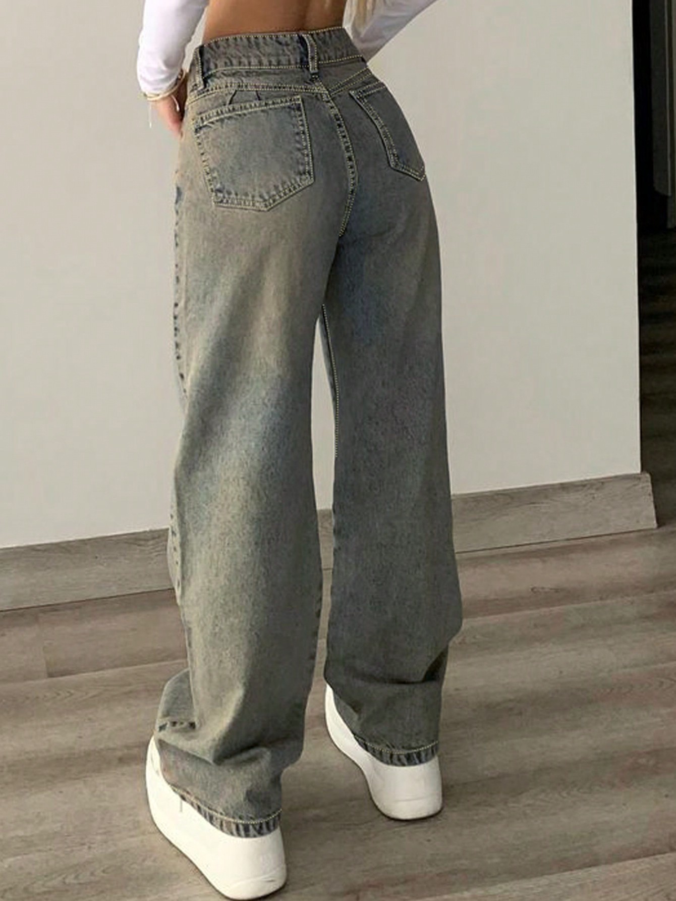 Used Washed Straight Leg Jeans