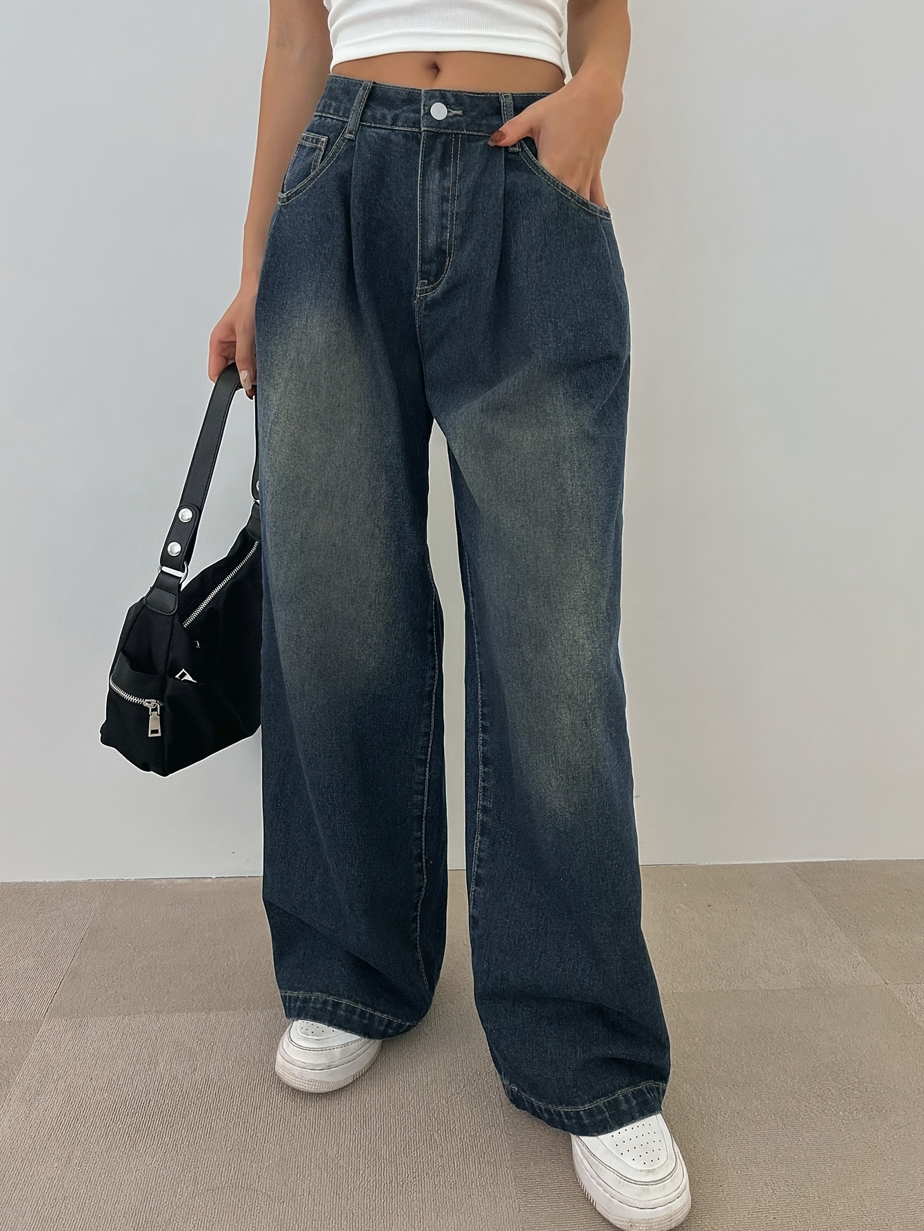 Wash Pleated Loose Straight Leg Jeans