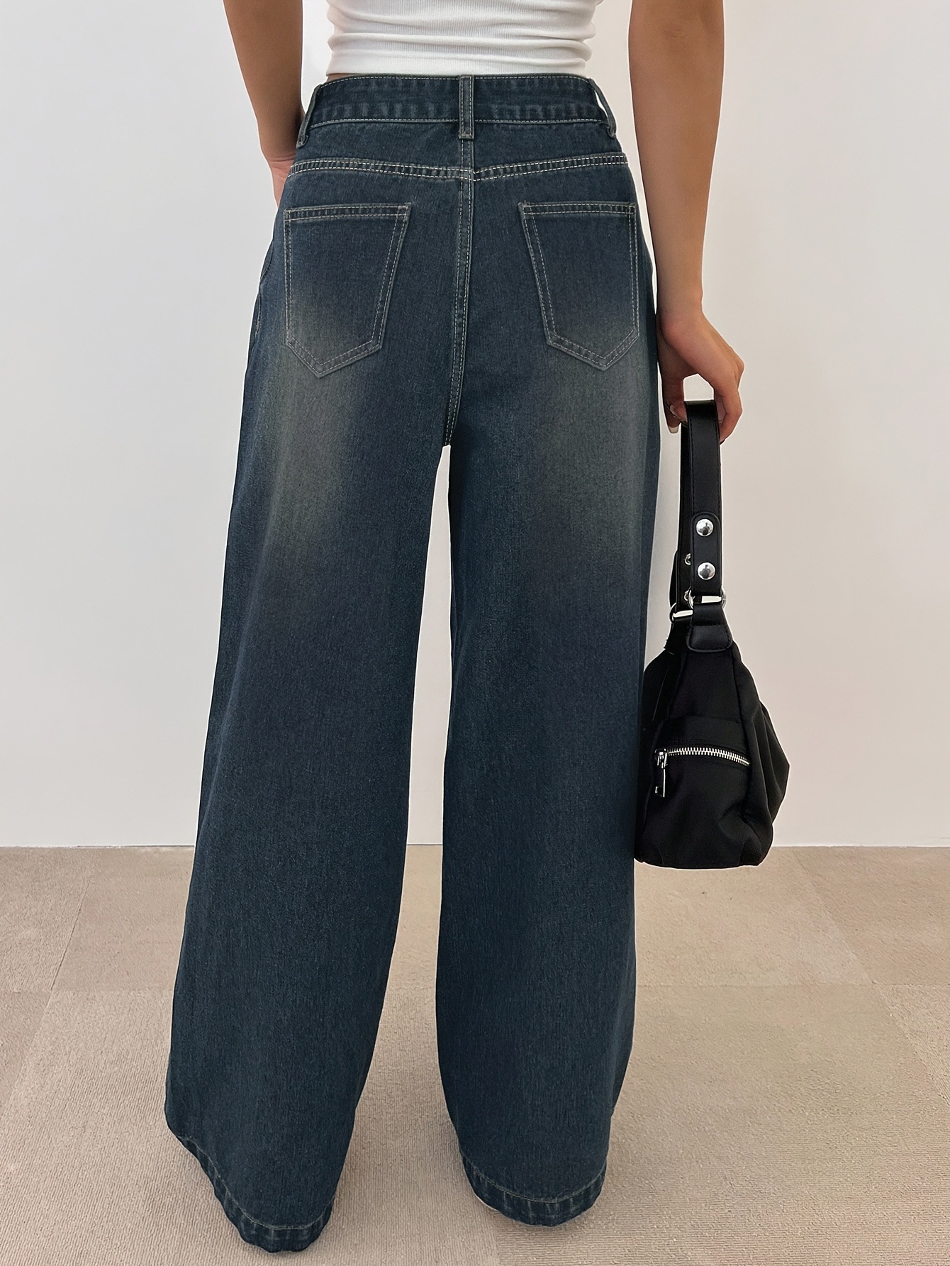 Wash Pleated Loose Straight Leg Jeans