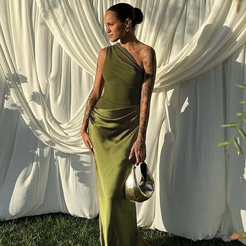 2025Women's New Fashion One-Shoulder Asymmetrical Ruched Bodycon Long Dress