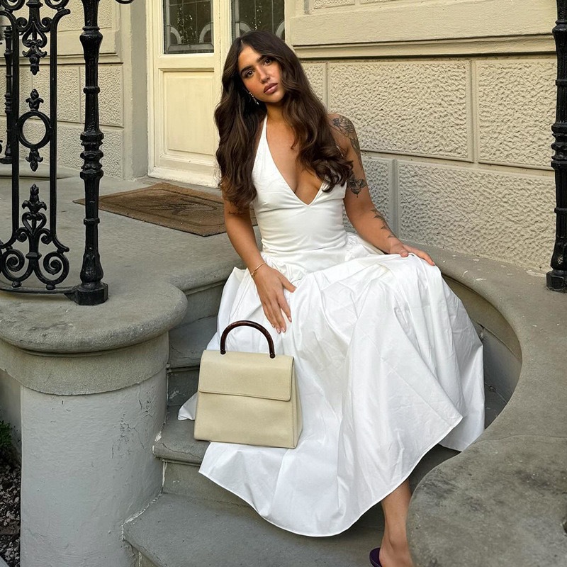 [2025 New Arrival] Halter Deep V-Neck Sleeveless Midi Dress