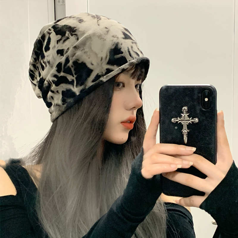 Niche Tie-Dye Slouchy Beanie, Lazy Style Face Slimming Knitted Hat