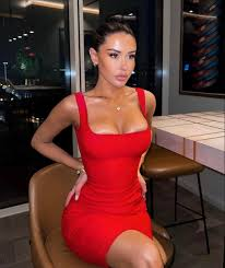 Square Neck Sleeveless Slim Fit Twisted Elegant Temperament Hip Hugging Short Skirt review Jessica Lee