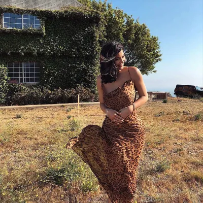 Leopard print backless dress 02
