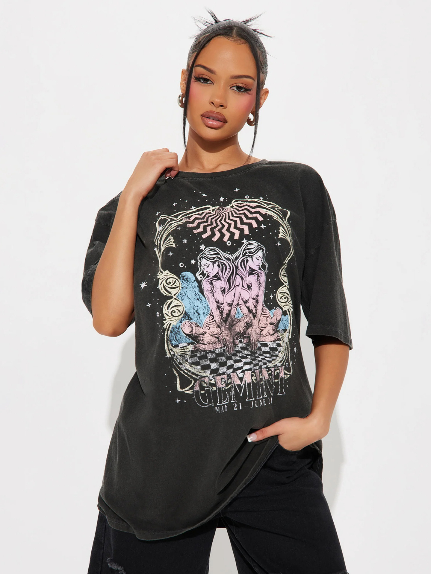 Designsoo Distressed Gemini Print Loose Fit T-Shirt
