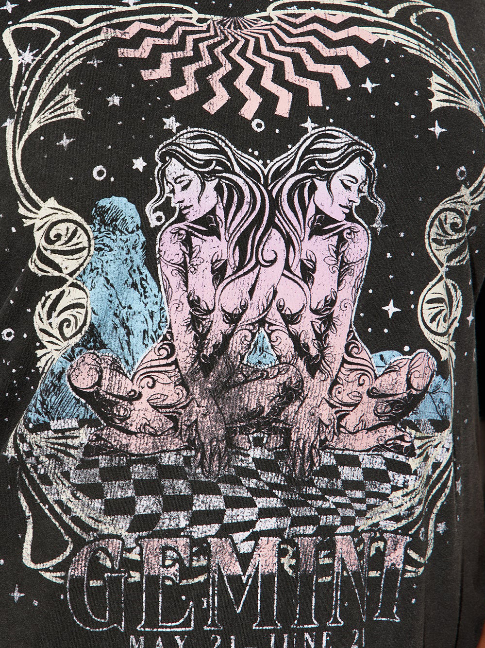 Designsoo Distressed Gemini Print Loose Fit T-Shirt