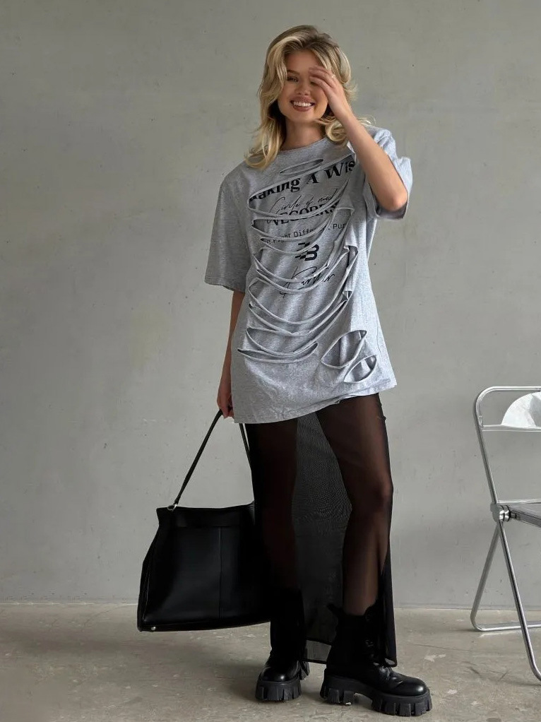 Designsoo Letter Print Distressed T-Shirt