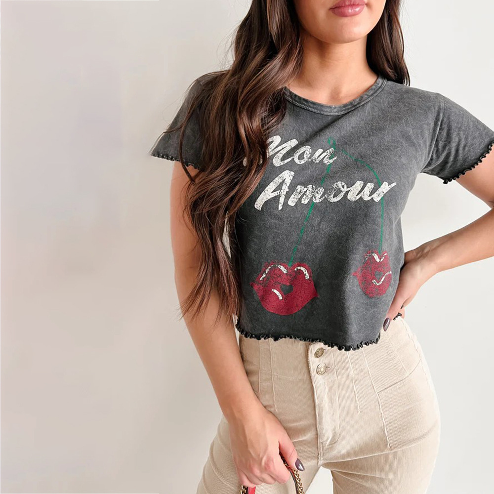 Designsoo Vintage Letter Print Babe Crop Top