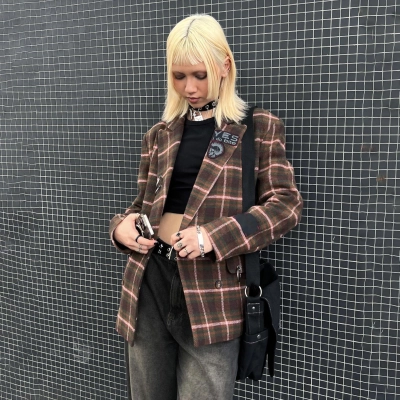 British-Inspired Patchwork and Metal Accents Blazer 01