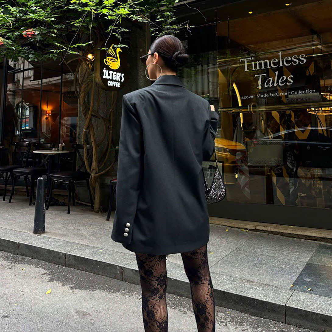 Elegant Commuter Blazer