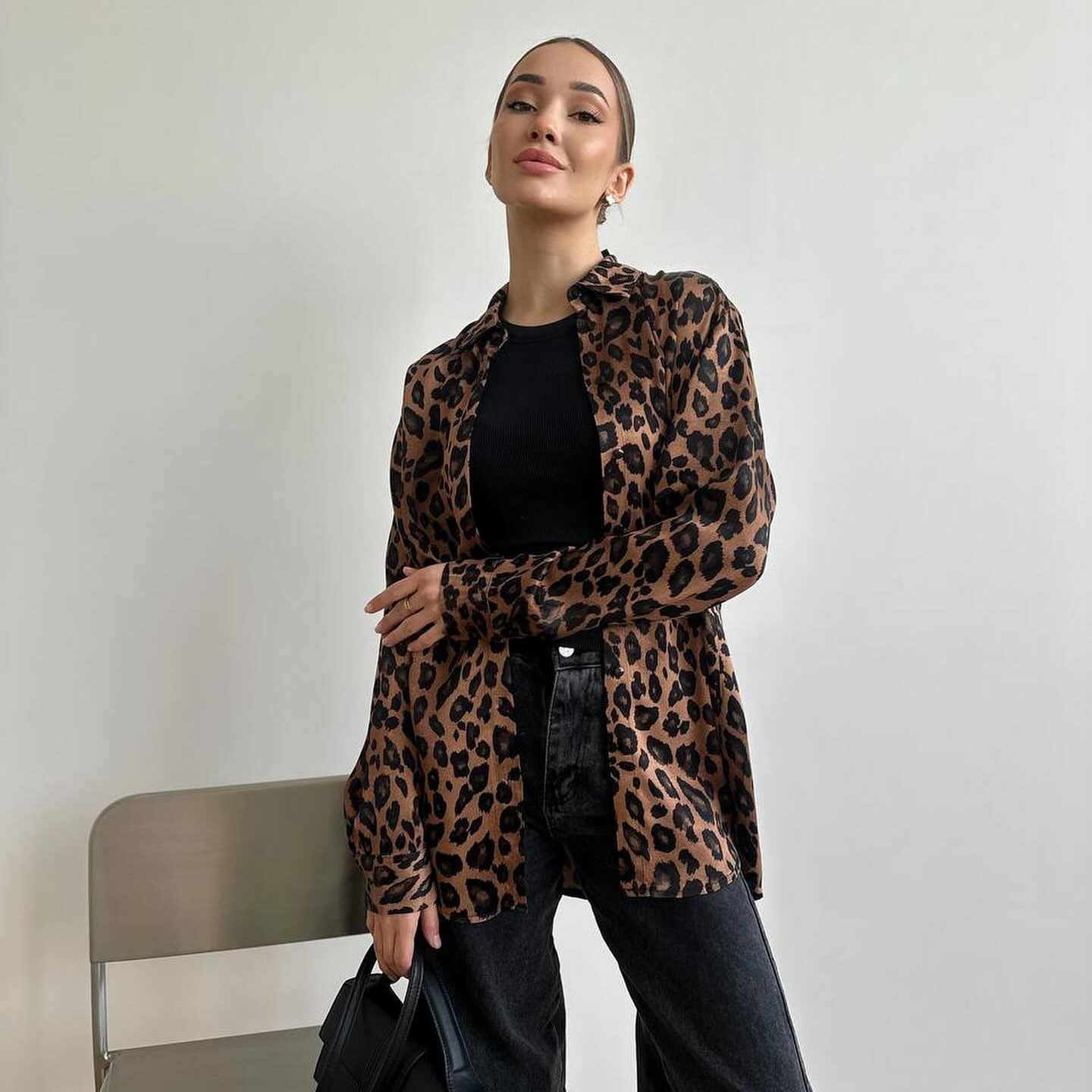 Designsoo Hong Kong Style Long Sleeve Leopard Print Shirt