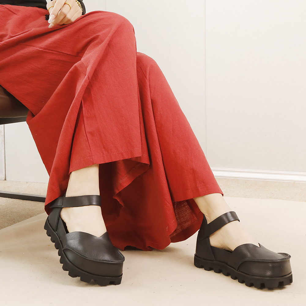 Designsoo Top Grain Leather Low-Cut Flat Single Strap Casual Shoes