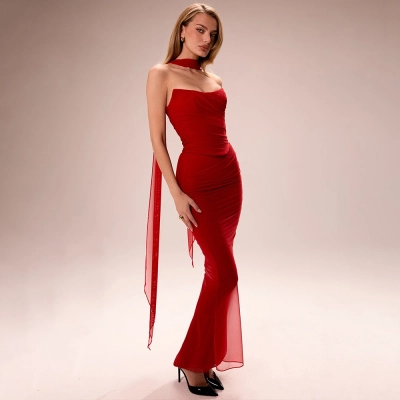 Designsoo Off-the-Shoulder Tie-Back Halter High-Waisted Bodycon Dress Set 01