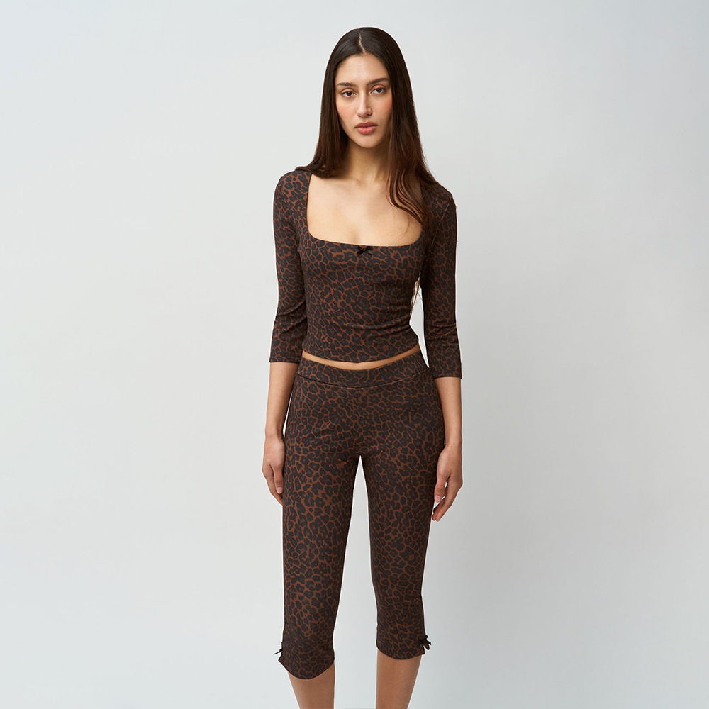 Designsoo Sexy Leopard Print Mid-Length Tights Sports Set