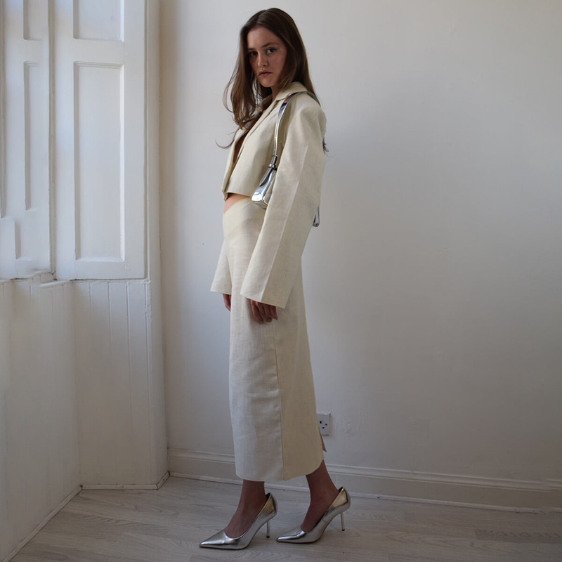 Designsoo Sexy Chic V-Neck Cropped Blazer with High-Slit Skirt Set