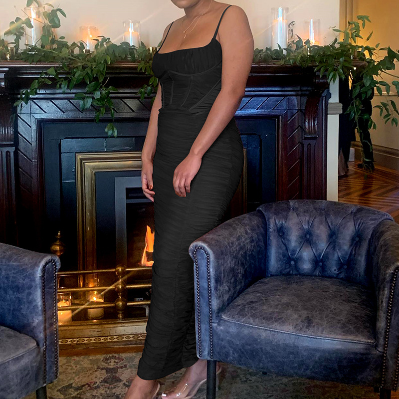 Designsoo European and American Style Sexy Backless Bodycon Waist-Cinching Ruched Maxi Dress