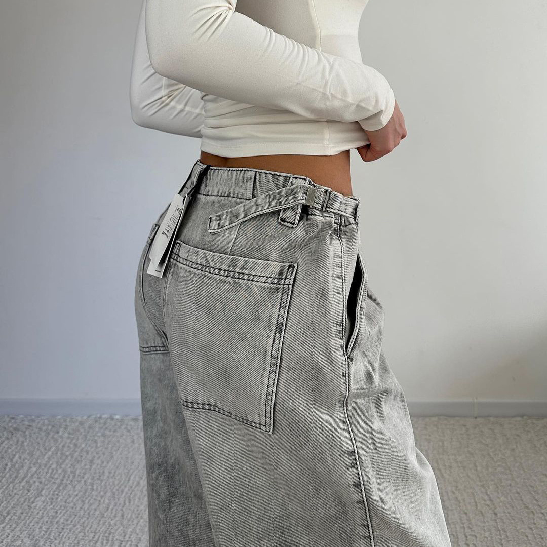 Low-Waist Distressed Vintage Wash Wide-Leg Denim Jeans