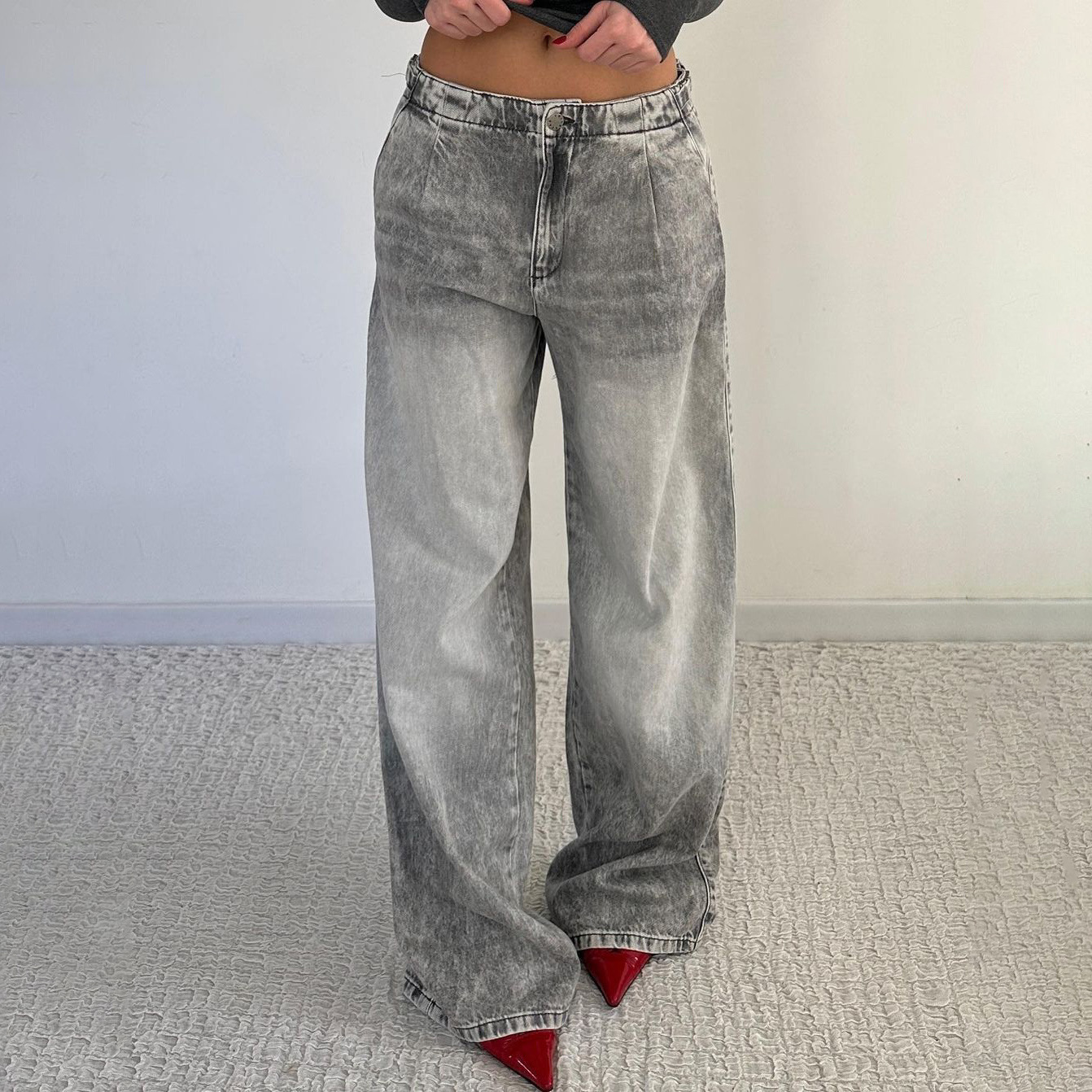 Low-Waist Distressed Vintage Wash Wide-Leg Denim Jeans