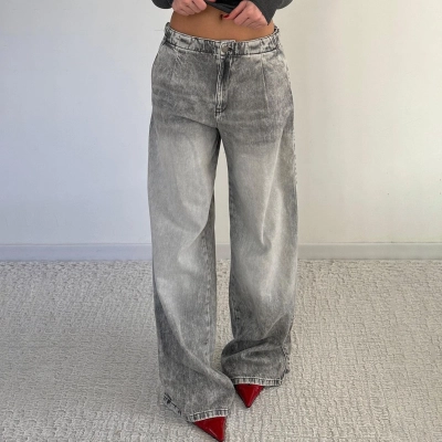 Low-Waist Distressed Vintage Wash Wide-Leg Denim Jeans 01