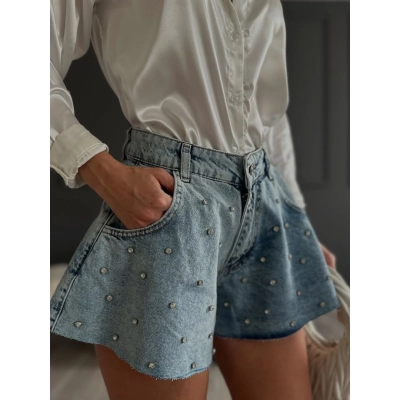 Studded Denim Shorts with Cuffed Hem - Fashionable, Slimming Hot Pants for Petite Women 02