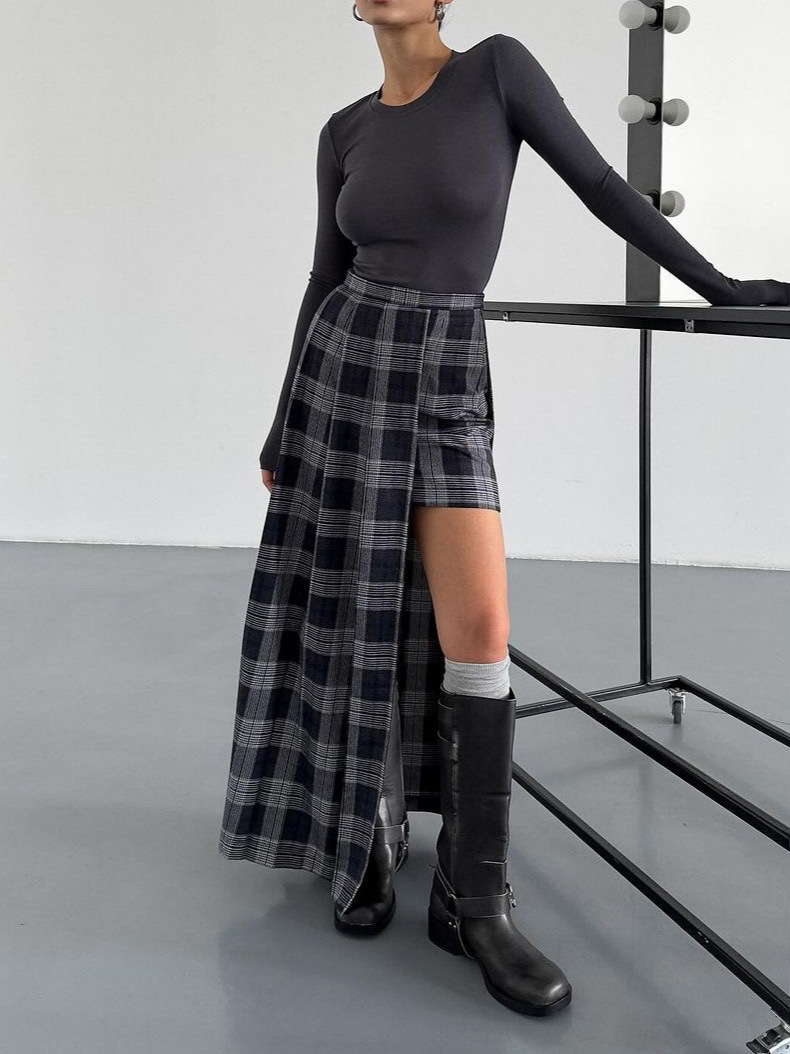 Designsoo Asymmetrical Design Plaid Skirt