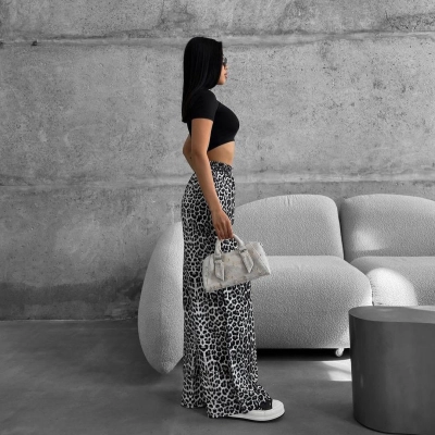 Designsoo Casual Leopard Print Straight-Leg Pants 02