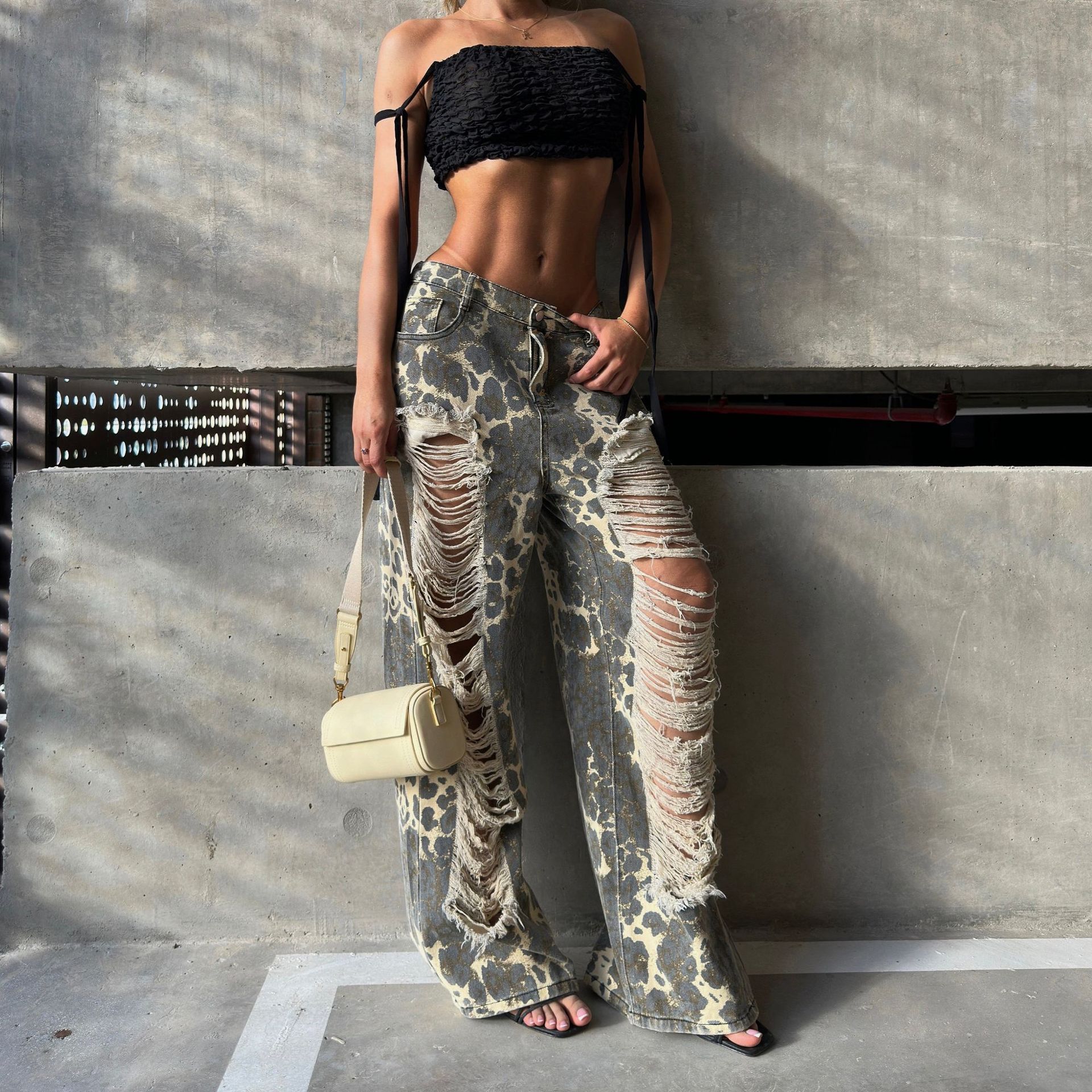 Heavy-Duty Leopard Print Distressed Washed Bootcut Denim Jeans