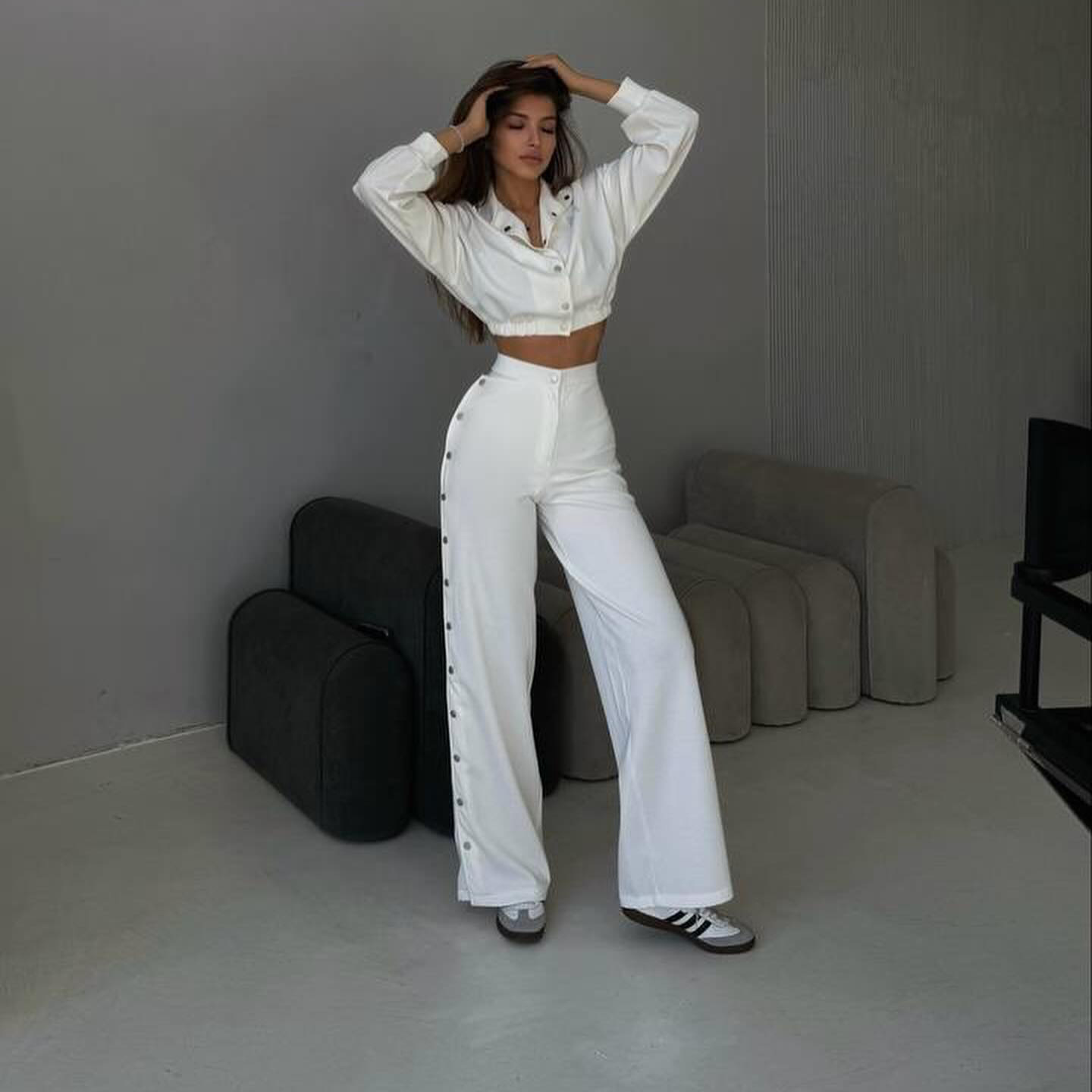 Designsoo High-Waist Wide-Leg Floor-Length Casual Pants with Side Hidden Buttons