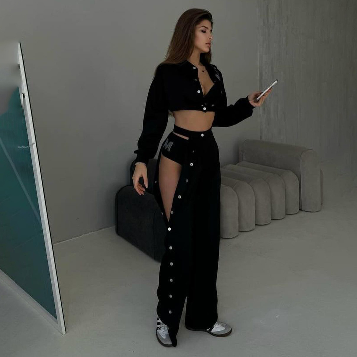 Designsoo High-Waist Wide-Leg Floor-Length Casual Pants with Side Hidden Buttons