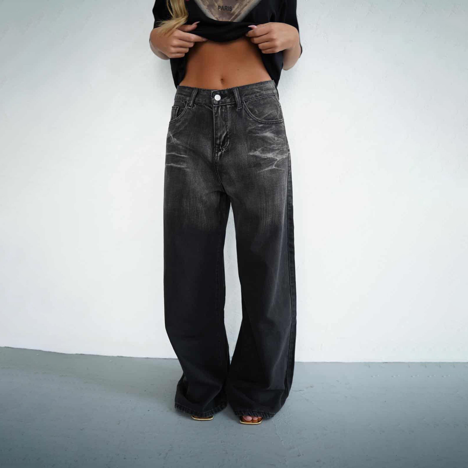 Low-Rise Gradient Vintage Wash Floor-Length Denim Jeans