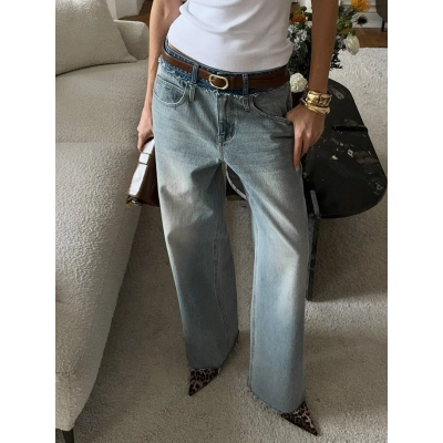 Stylish Waistband Contrast Design Denim Jeans for Bold Women 02